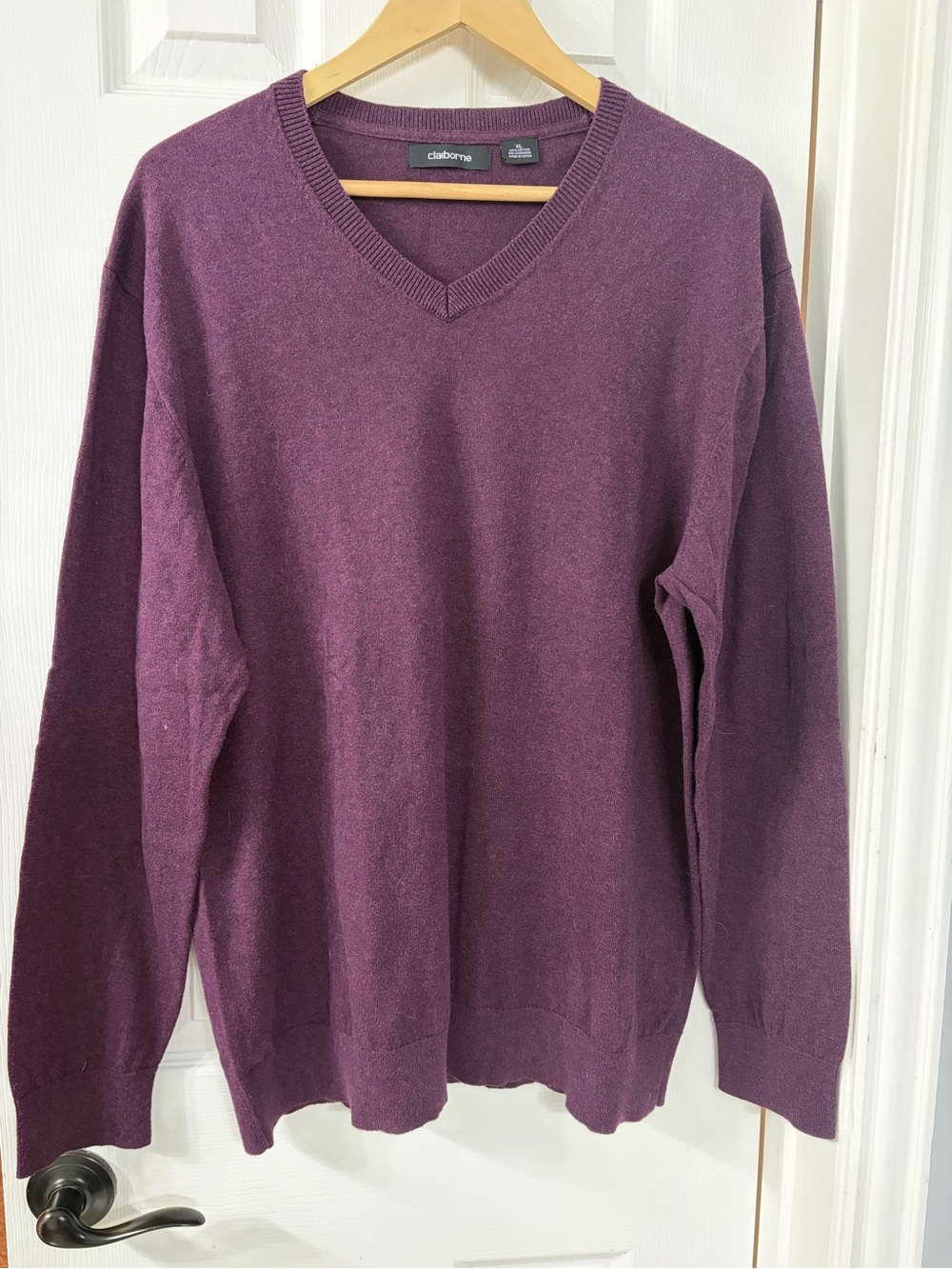 Claiborne Men's V-Neck Sweater in Deep Plum
